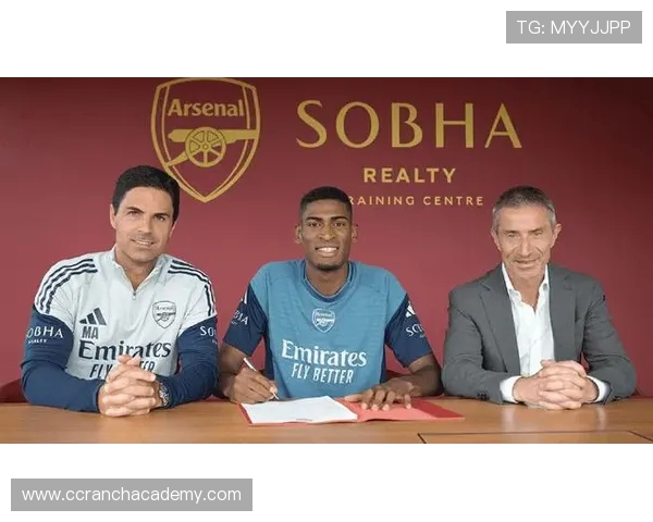 埃永盼冬窗离队引豪门哄抢皇马曼市双雄与阿森纳密切关注