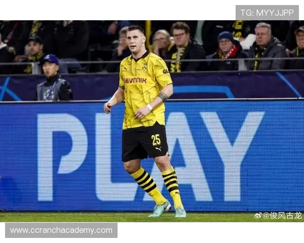 多特惊讶聚勒状态下滑沦为第五中卫球队防线格局或将重塑