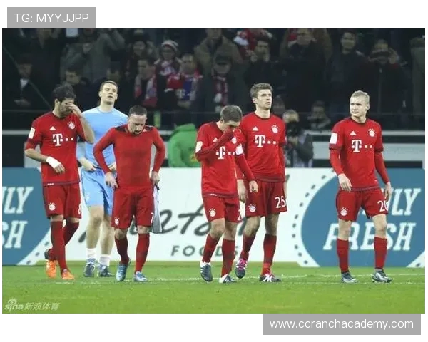 拜仁阵容深度受质疑 哈曼担忧球队能否坚持整个赛季 拜仁阵容深度受质疑 哈曼担忧球队能否坚持整个赛季